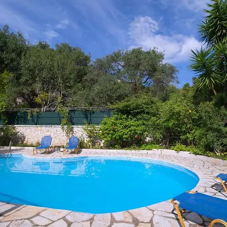 Jasmin Nissaki Nisaki (Corfu)