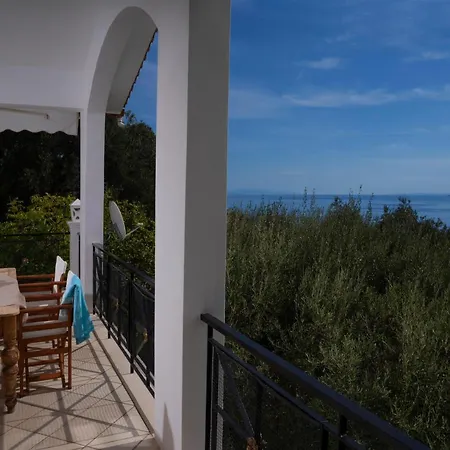 Jasmin Nissaki * Nisaki (Corfu)